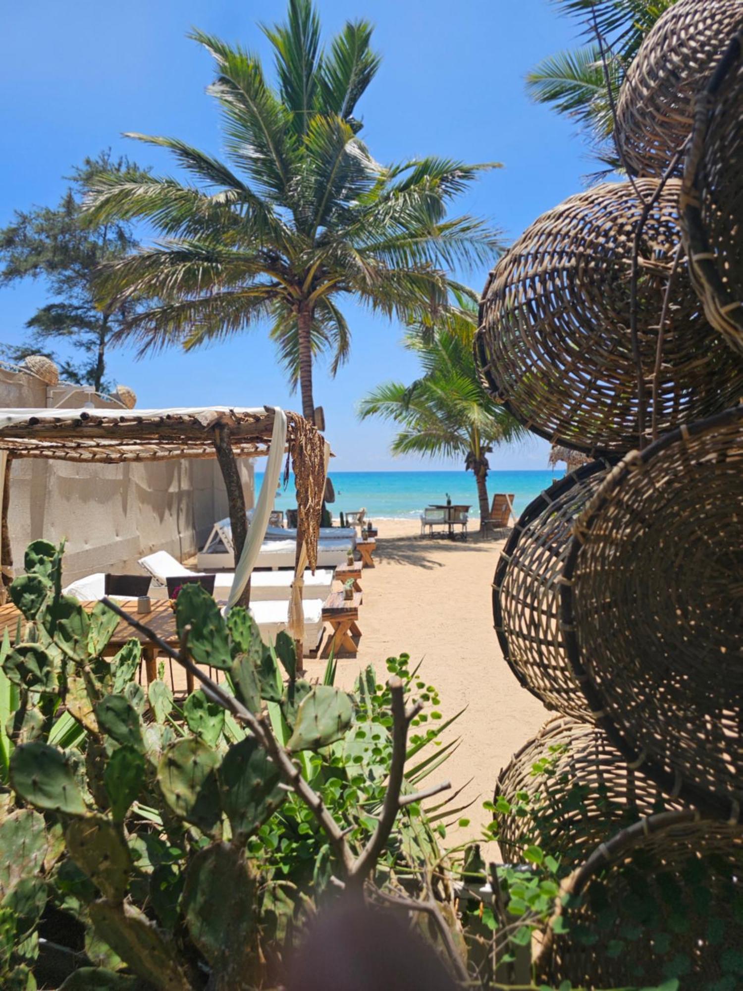 Memo'S Beach ニラヴェリ エクステリア 写真