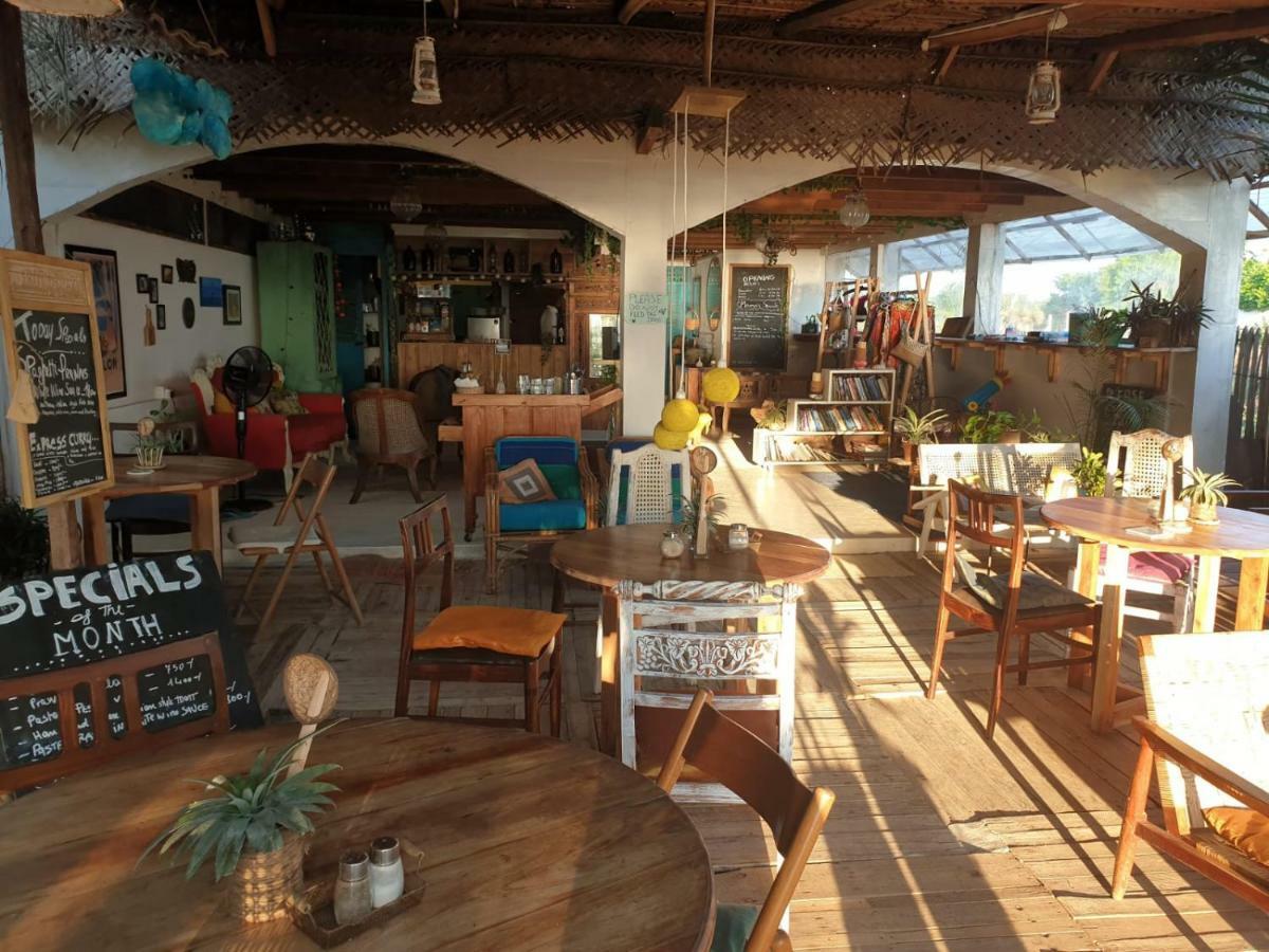 Memo'S Beach ニラヴェリ エクステリア 写真