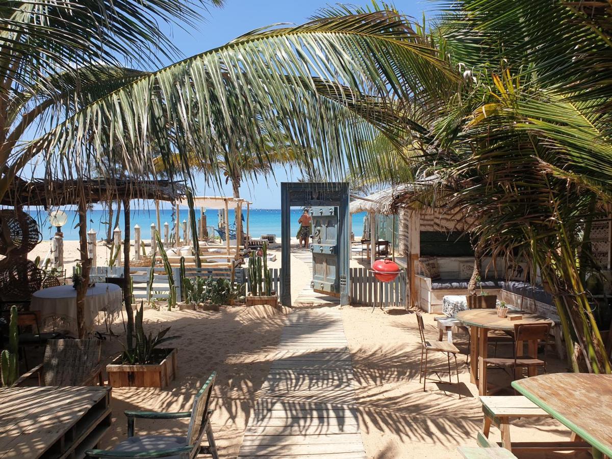 Memo'S Beach ニラヴェリ エクステリア 写真